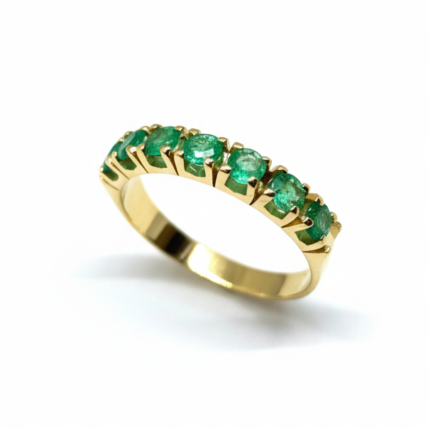 ANEL 18K 56PTS ESMERALDA MEIA ALIANÇA