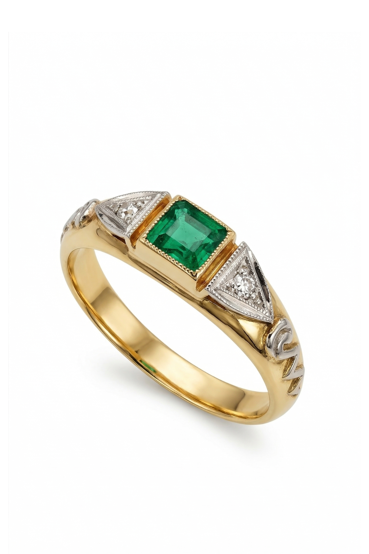 ANEL 18K – BRILHANTE COM ESMERALDA. CURSO: MEDICINA.